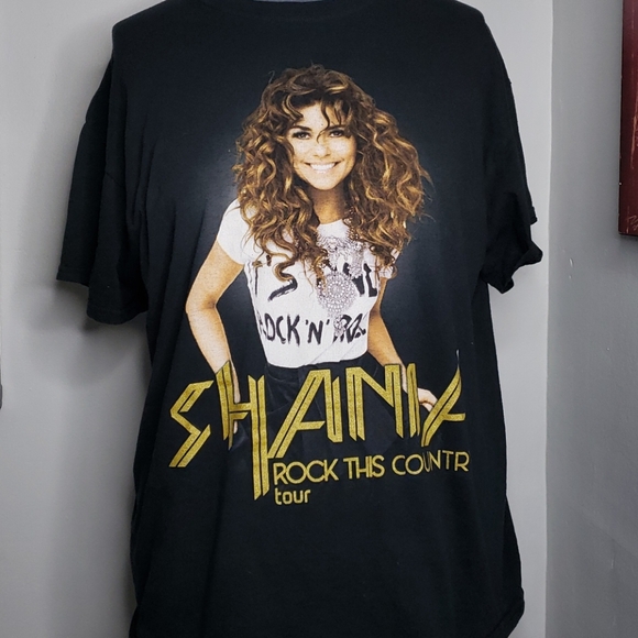 Gildan Other - Shania Twain Tour Tee - Large